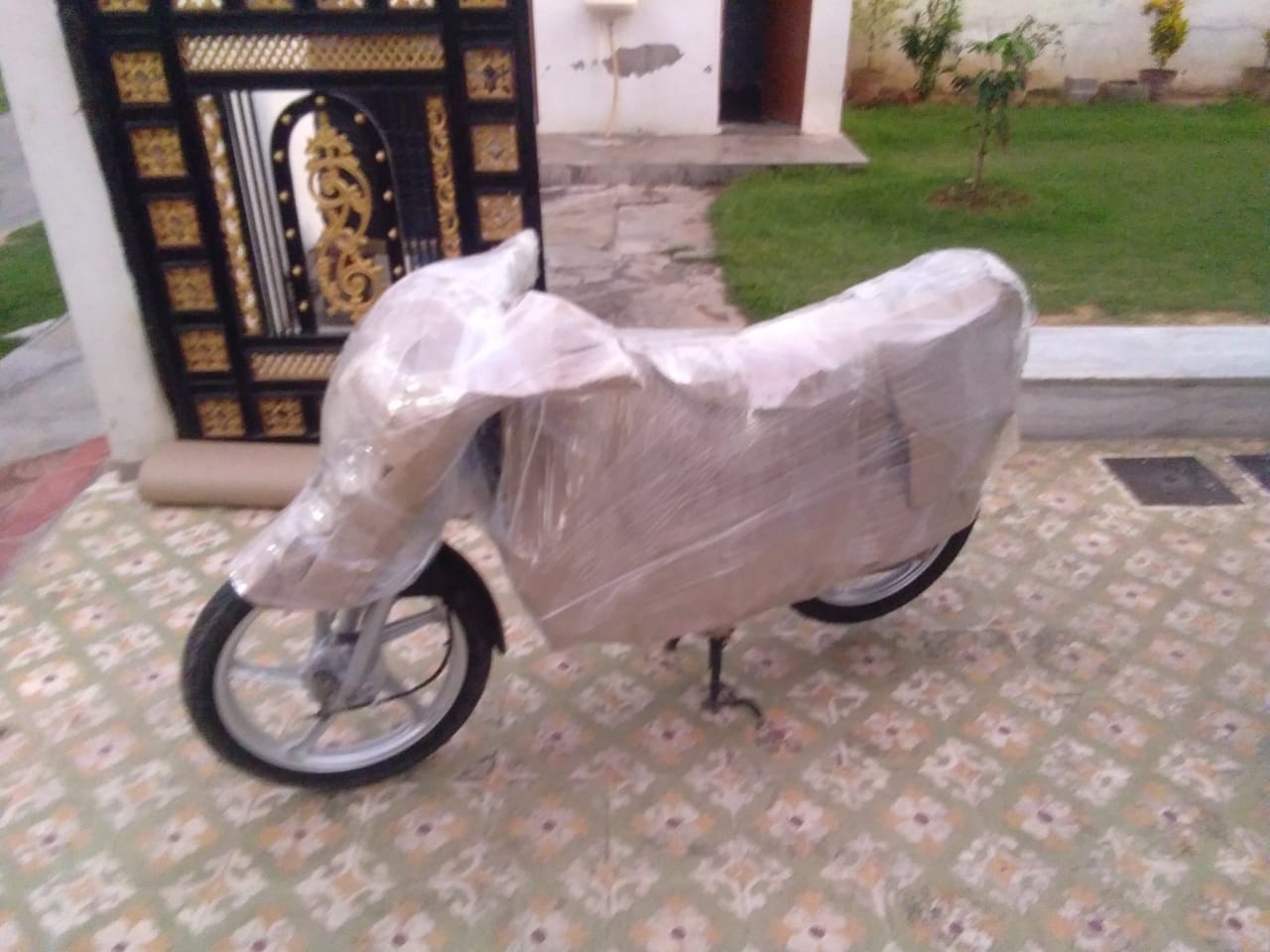 Bike Packing-Aasha-Deep-Packing-Images